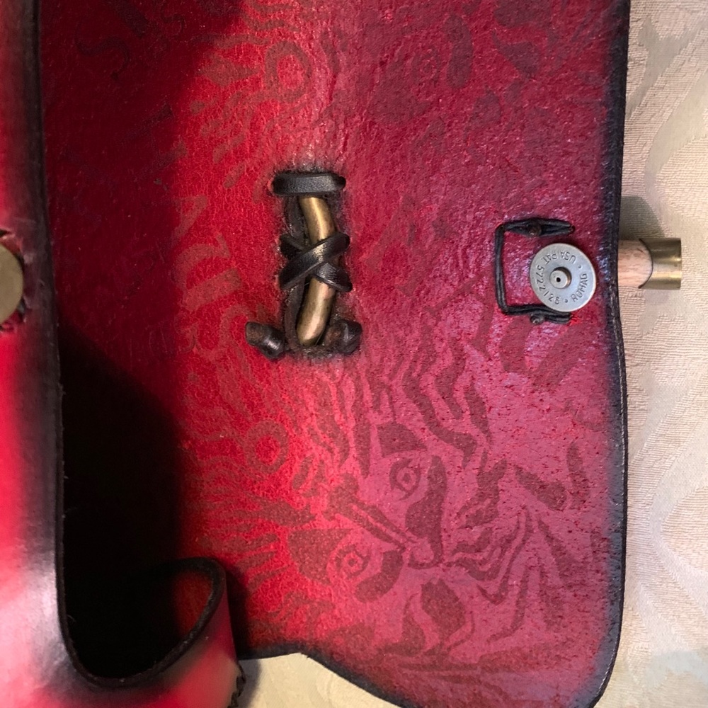 Artisan Made Haus Leather Satchel - Picture 6 of 8